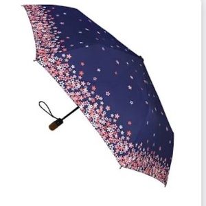 London Fog Automatic Collapsible Umbrella